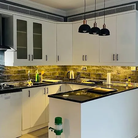 Appartement Sisli Osmanbey Taksim Large Terrace, Quietness And Space Istambul