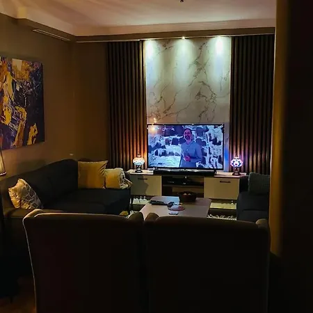 Apartmán Sisli Osmanbey Taksim Large Terrace, Quietness And Space *