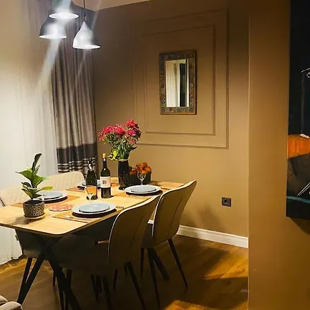 Sisli Osmanbey Taksim Large Terrace, Quietness And Space Lägenhet *