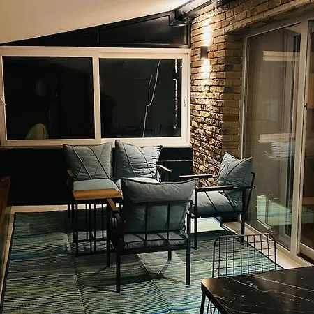 Sisli Osmanbey Taksim Large Terrace, Quietness And Space 伊斯坦布尔